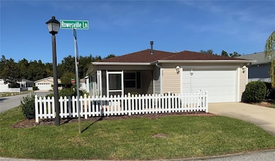 317 Rowesville Ln, The Villages, FL 32162 - photo 2