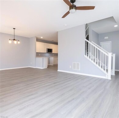 945 Vineyard Place unit B, Suffolk, VA 23435 - photo 5