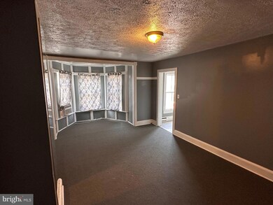 270 N Washington St unit A, Berkeley Springs, WV 25411 - photo 3