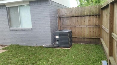 7315 Pierrepont Dr, Houston, TX 77040 - photo 6