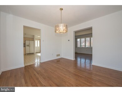 228 Edgewood Ave, Folsom, PA 19033 - photo 5