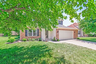 10349 Hillsborough Dr, Fishers, IN 46037 - photo 4