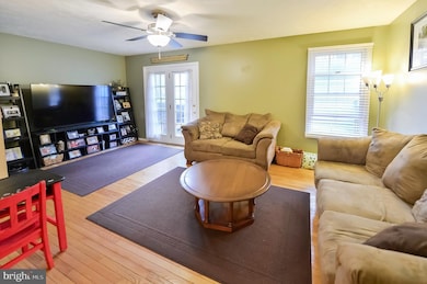 701 Mount Vernon Ct, Marlton, NJ 08053 - photo 5