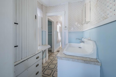 36 Traip Ave, Kittery, ME 03904 - photo 6