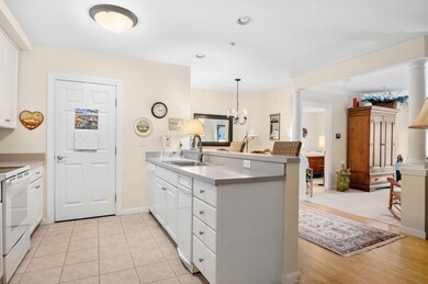 6 Woodman Way unit 120, Newburyport, MA 01950 - photo 2