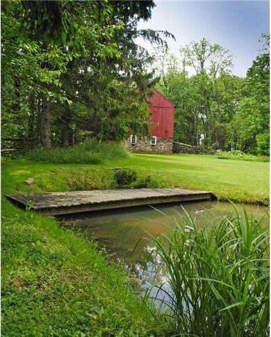 5914 Covered Bridge Rd, Pipersville, PA 18947 - photo 4