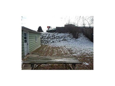 3401 H Ave NW, Cedar Rapids, IA 52405 - photo 3