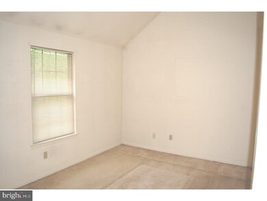 16 N Maple St unit A2, Woodbury, NJ 08096 - photo 7