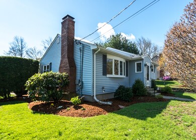 39 Graymore Rd, Waltham, MA 02451 - photo 2