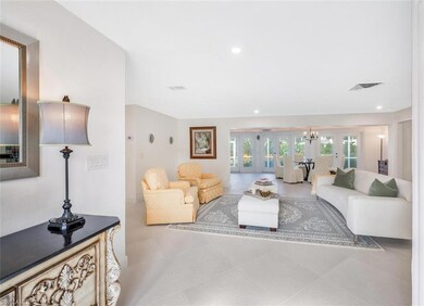 735 Parkview Ln, Naples, FL 34103 - photo 4