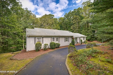 11 Deer Path, Holmdel, NJ 07733 - photo 2