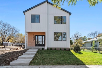 6221 W 37th St, St. Louis Park, MN 55416 - photo 2