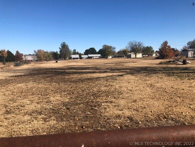 Great for horses. Approx. 2.5 Acres