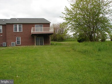 20 Eckstine Ct, Smithsburg, MD 21783 - photo 2