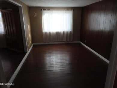 7709 Matamoros Dr, El Paso, TX 79915 - photo 7