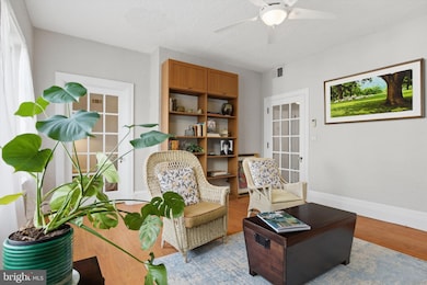 230 Stony Run Ln unit 4F, Baltimore, MD 21210 - photo 4