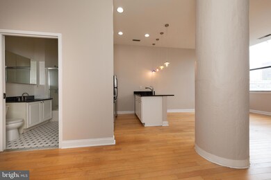 315 Arch St unit 408, Philadelphia, PA 19106 - photo 3