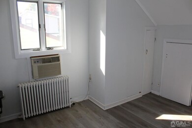 8 Maple Rd unit 2Flr, Iselin, NJ 08830 - photo 5