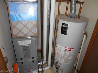 8478 Division Ct SE, Byron Center, MI 49315 - photo 6