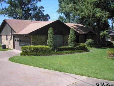 9138 Pleasant Hill Cir, Tyler, TX 75707 - photo 2