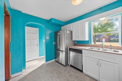 1900 Beechford Ave, Coraopolis, PA 15108 - photo 5