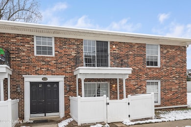 1259 Westlynne Way unit 7, Louisville, KY 40222 - photo 2