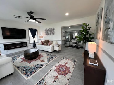 2709 California Ave, Bakersfield, CA 93304 - photo 6