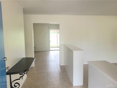 1003 W 9th St, Weslaco, TX 78596 - photo 2