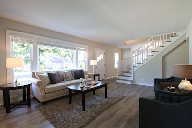 1476 S Cora St, Des Plaines, IL 60018 - photo 3