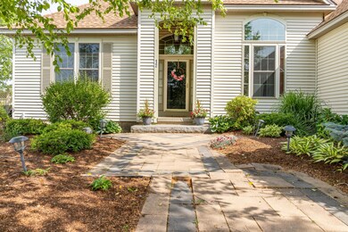 12 Camden Ct Exteriors-8