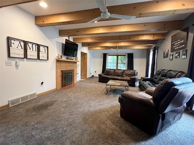 1321 W 13th St S, Newton, IA 50208 - photo 3