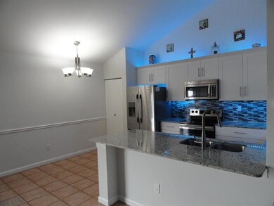 1080 Summit Trail Cir unit B, West Palm Beach, FL 33415 - photo 4