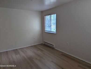 38D Easton Dr unit 61, Whiting, NJ 08759 - photo 6