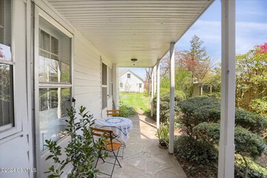 208 N 3rd St, Lewisburg, PA 17837 - photo 5