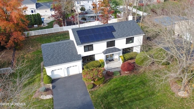 12 Pence Rd, Manalapan, NJ 07726 - photo 3