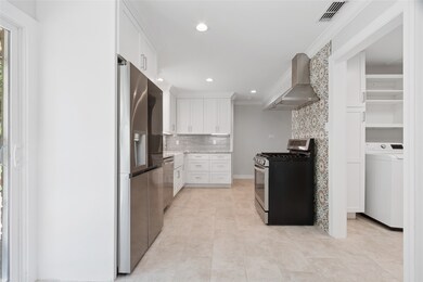 5206 De Lange Ln, Houston, TX 77092 - photo 6