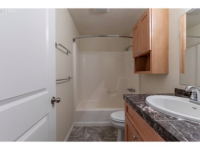 9690 SW Hialeah Dr, Beaverton, OR 97008 - photo 5