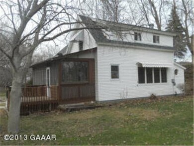 320 1st St NW, Glenwood, MN 56334 - photo 3