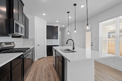 5239 Celestial Ct, Iowa Colony, TX 77583 - photo 4