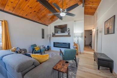 972 Pinon Ln, Big Bear City, CA 92314 - photo 4