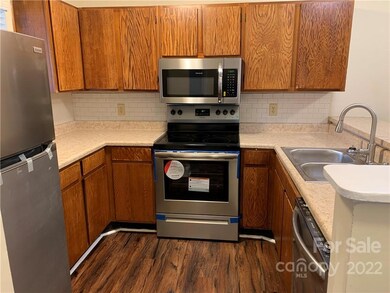 1572 Eagles Place unit L203, Rock Hill, SC 29732 - photo 5