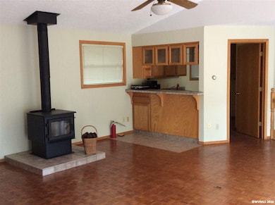 22901 Doane Creek Rd, Sheridan, OR 97378 - photo 3