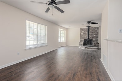 808 Dover Rd, West Memphis, AR 72301 - photo 4