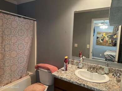 6055 E Pike St unit 6057, Bay Saint Louis, MS 39520 - photo 6