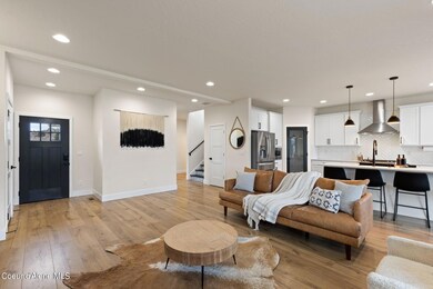 Inside-Spokane-10th Interiors-5