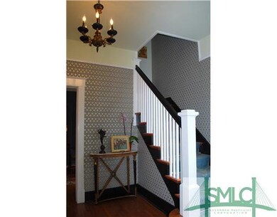 Foyer.