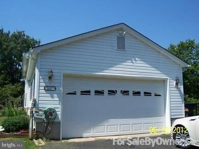 20285 Michelle Dr, Great Mills, MD 20634 - photo 4