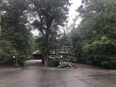 804 Cherry Ct, Hawley, PA 18428 - photo 3