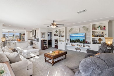 1193 NW 12th Ln, Lake Panasoffkee, FL 33538 - photo 5