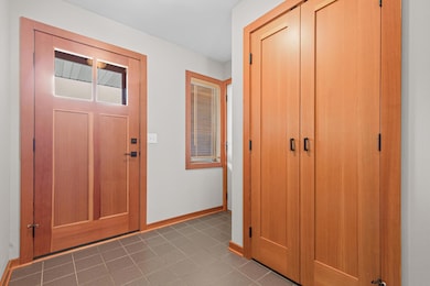 646 White Birch Dr, Saint Paul, MN 55126 - photo 4